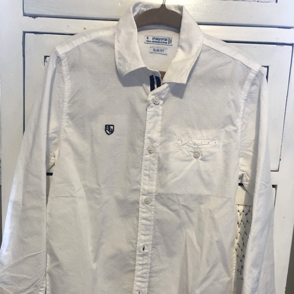 Mayoral button down